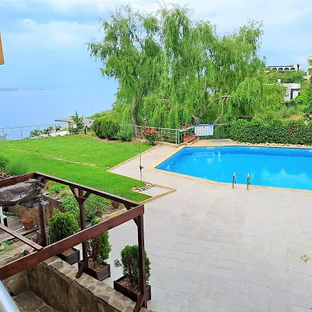 Paradise Cove 3 * 소조폴